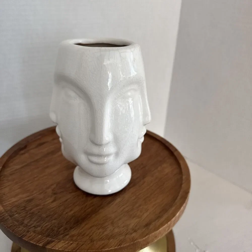 White Crackled Four Faces Vase Interesting Eye Catching